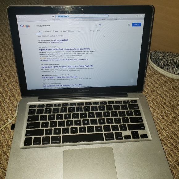 Sold MacBook Pro 13 inch 2009 - Picture 5 of 5